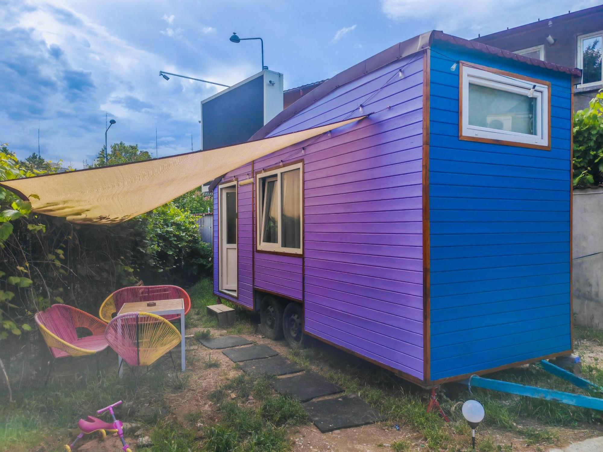 Downtown Tiny Houses Near Cismigiu Gardens Bukurešť Pokoj fotografie